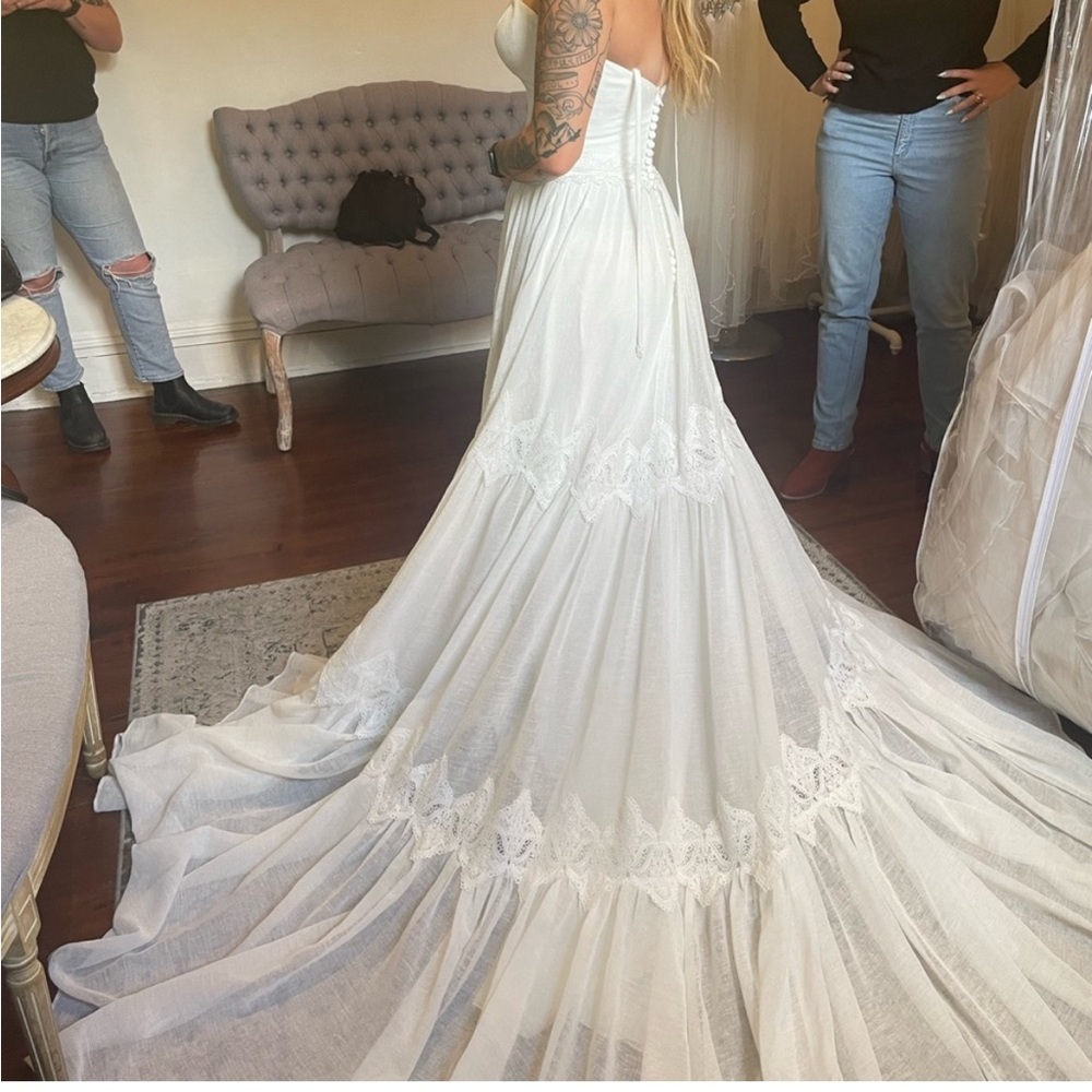 Lillian West Wedding Dress - Picture 6 of 6